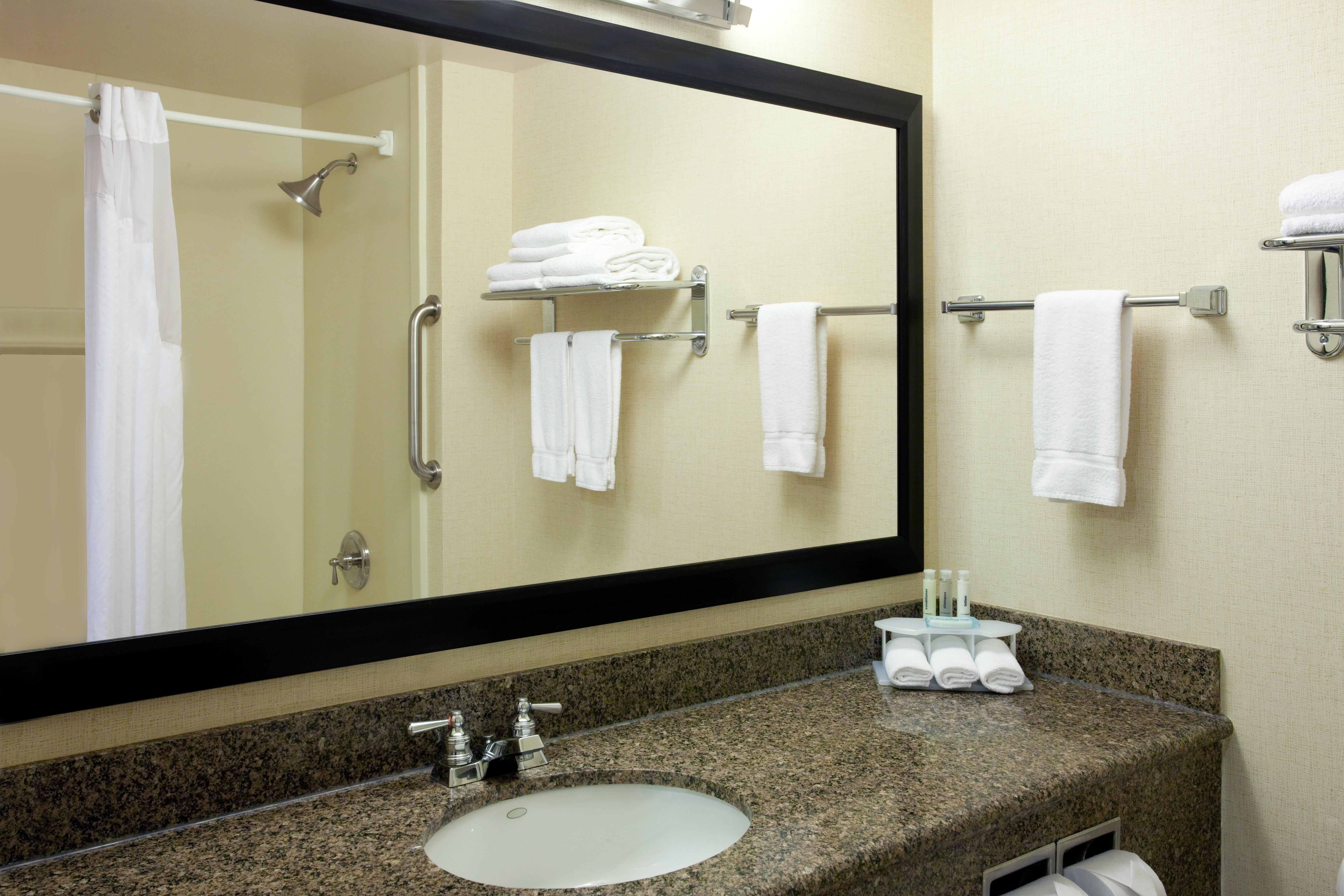 Holiday Inn Express San Francisco Airport North By Ihg South San Francisco Exterior photo